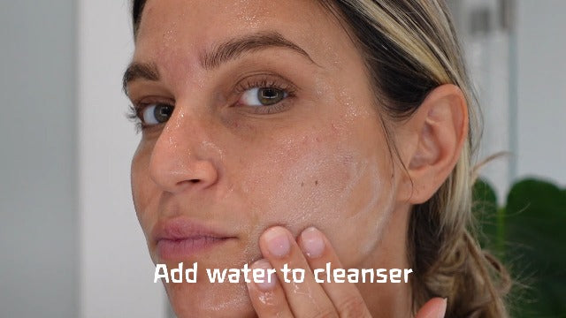 Weleda Skin Food Face Care Nourishing Oil-to-Milk Cleanser, 2.5 Fluid Ounce, Plant Rich Cleanser with Sunflower Seed Oil, Chamomile Extract and Pansy