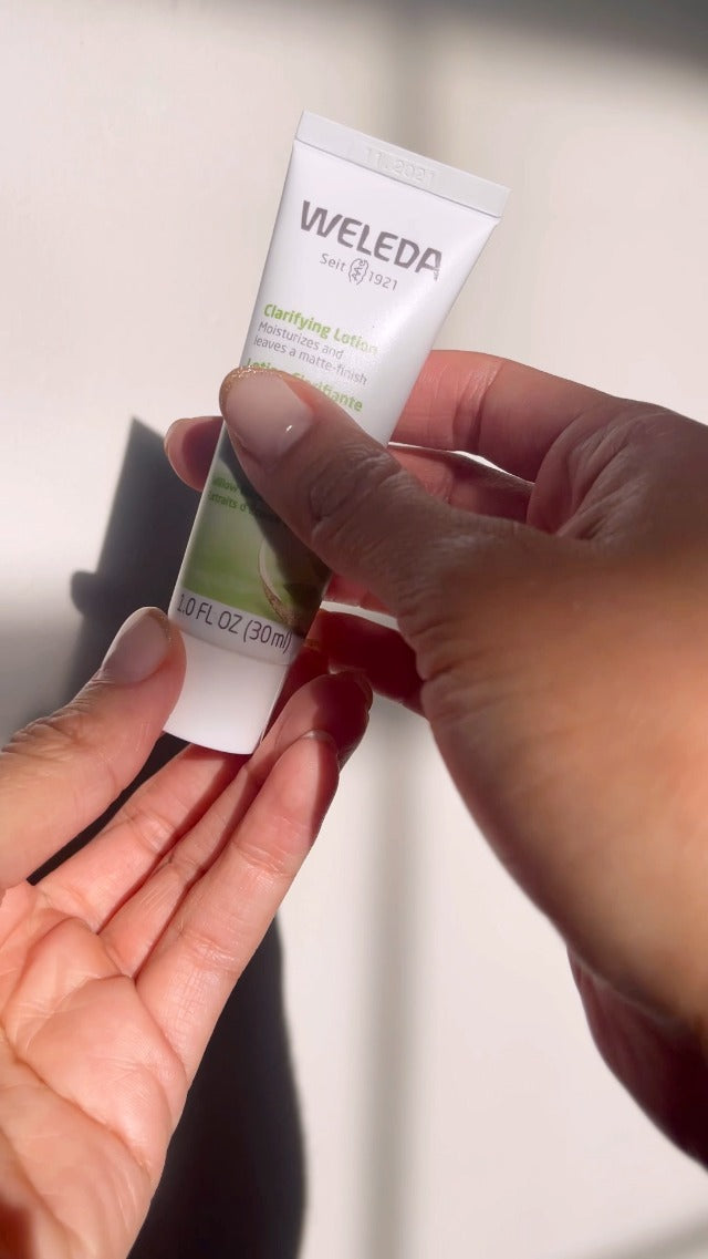 Weleda Hydrating Day Face Cream, 1 Fluid Ounce, Plant Rich Moisturizer with Iris Root, Jojoba Oil and Witch Hazel