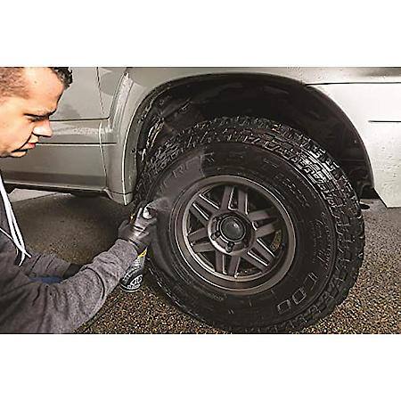 Black Shine Tire & Trim Coating : Intense High Gloss Shine, 15 oz.