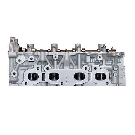 Engine Cylinder Head; Nissan QR25DE Cyl Head