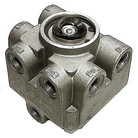 RELAY VALVE