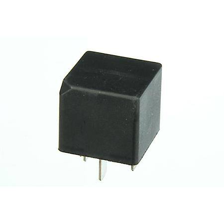Multi Purpose Relay, 40A, four blades with black plastic housing.