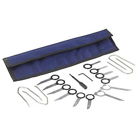18 Piece Deluxe European Radio Tool Set