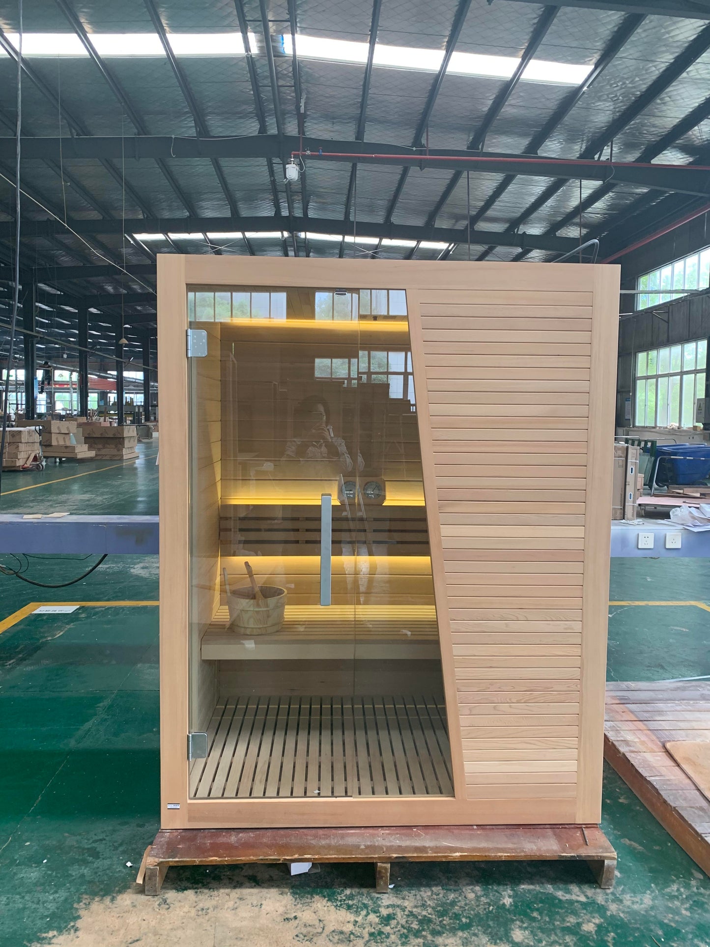 Modern-Style 2-3 Person Finnish Infrared Sauna Room Traditional Saunaking Wooden Solid Wood Sauna