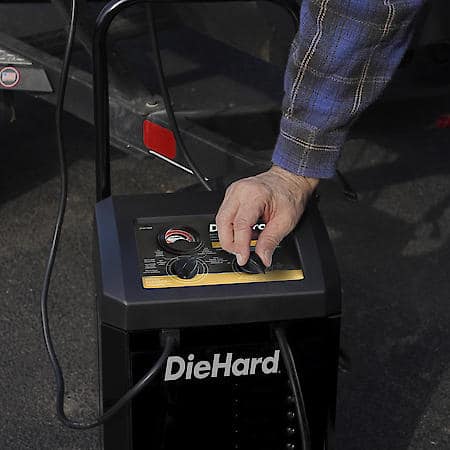 2-in-1 12V Manual Wheeled 6A Battery Charger and 200A Engine Starter: 40A Boost