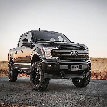 Suspension Lift Kit: 3.5"Front Lift, 1 To 3"Rear Lift, Black Components, With Installation Hardware
