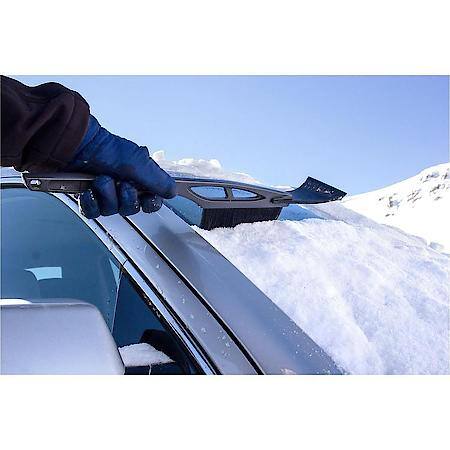 22 in. Super Deluxe Snowbrush with Hang Barb, Includes a wide 4" Bear Claw Blade