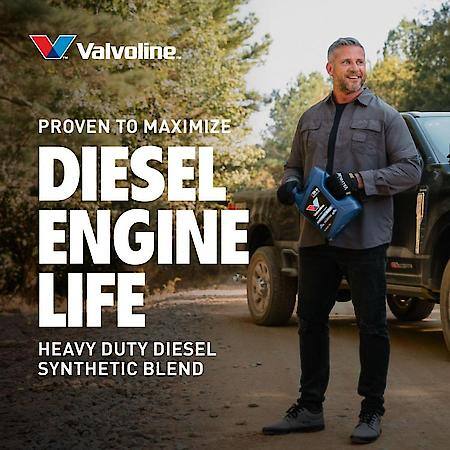 Advanced Blue 15W-40 Synthetic Blend Engine Oil, Maximizes Diesel Engine Life, 1 Gallon