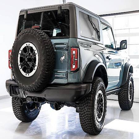 Exhaust System Kit: T304L SS; Without Muffler; Single Exhaust With Dual Exits, With Bashguard