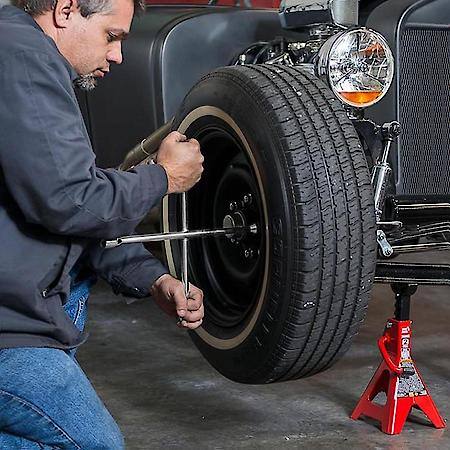 16 in Universal HD 4-Way Cross Lug Wrench (11/16", 3/4", 13/16", 7/8")