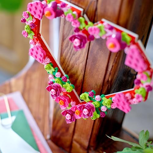 LEGO Heart Ornament Building Toy Set - Fun Arts and Crafts Idea for Girls and Boys, Ages 9+ - Gift for Kids - Display on The Wall as Home Decoration - 40638