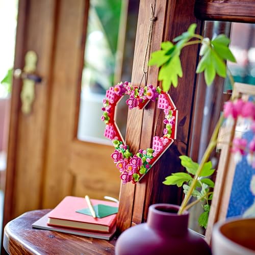 LEGO Heart Ornament Building Toy Set - Fun Arts and Crafts Idea for Girls and Boys, Ages 9+ - Gift for Kids - Display on The Wall as Home Decoration - 40638