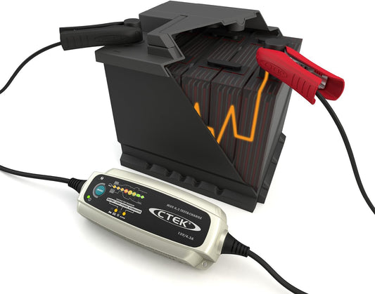 CTEK 4.3 Test & Charge, 12 Volt Fully Automatic Charger with Unique Battery and Alternator Testing, Ideal for Long Term Storage