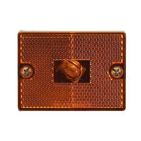 Amber stud mount marker/clearance light with built-in reflector