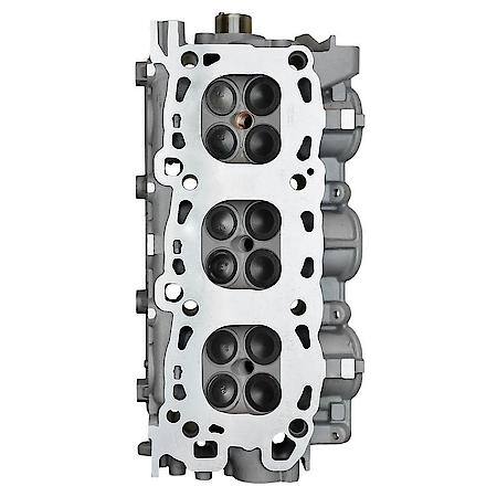 Engine Cylinder Head; Mitsu 6G74 2/00-02 Right Head
